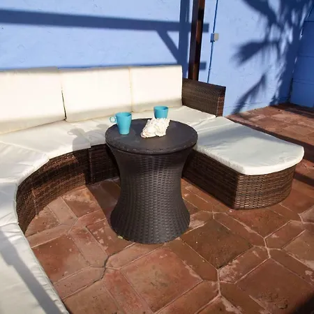Beautiful Newly Refurbished Semi-detached House Tatil Evi Torremolinos
